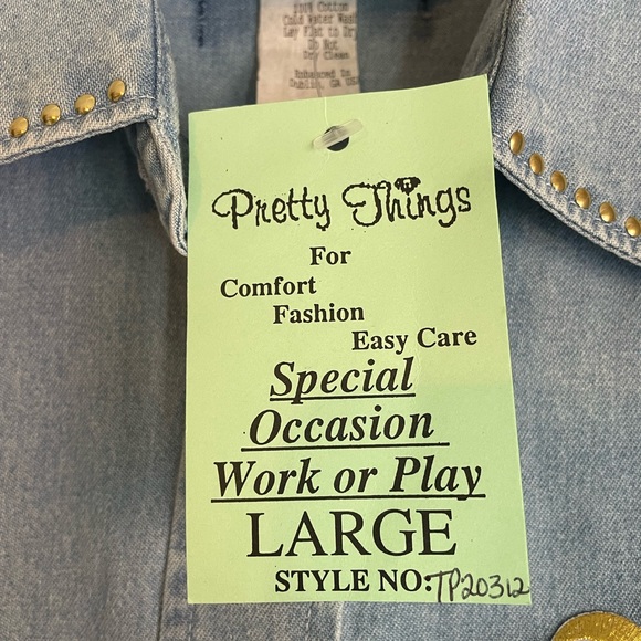 NWT Pretty Things Embellished Denim Button Down Shirt - Picture 6 of 9